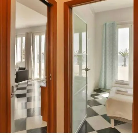 Monada Apartman *